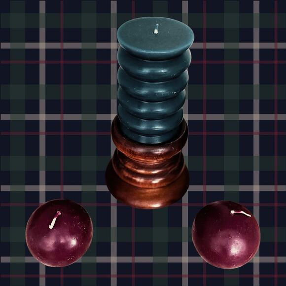 Cottage Lodge Wood Candle Holder + Candles Set - Picture 5 of 6